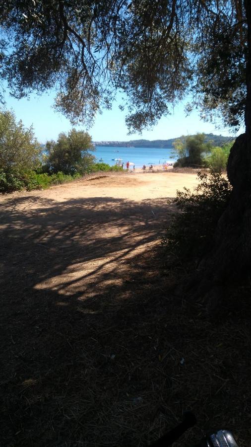 Takis Haikos House Two Minutes Walk To The Beach Peroulia Vounária Eksteriør billede
