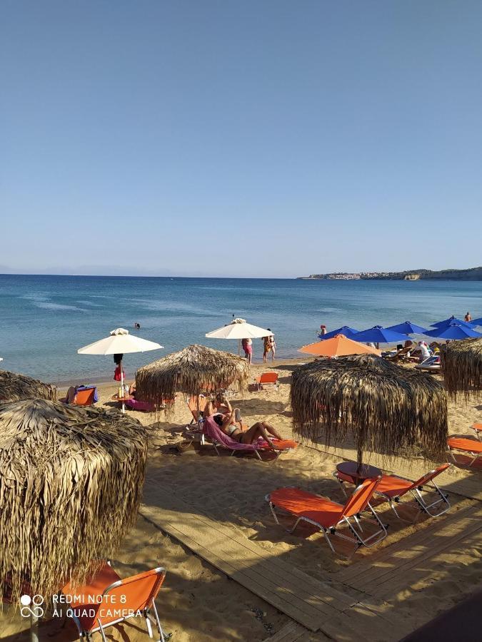 Takis Haikos House Two Minutes Walk To The Beach Peroulia Vounária Eksteriør billede