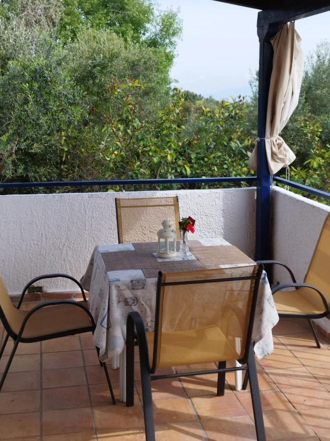 Takis Haikos House Two Minutes Walk To The Beach Peroulia Vounária Eksteriør billede